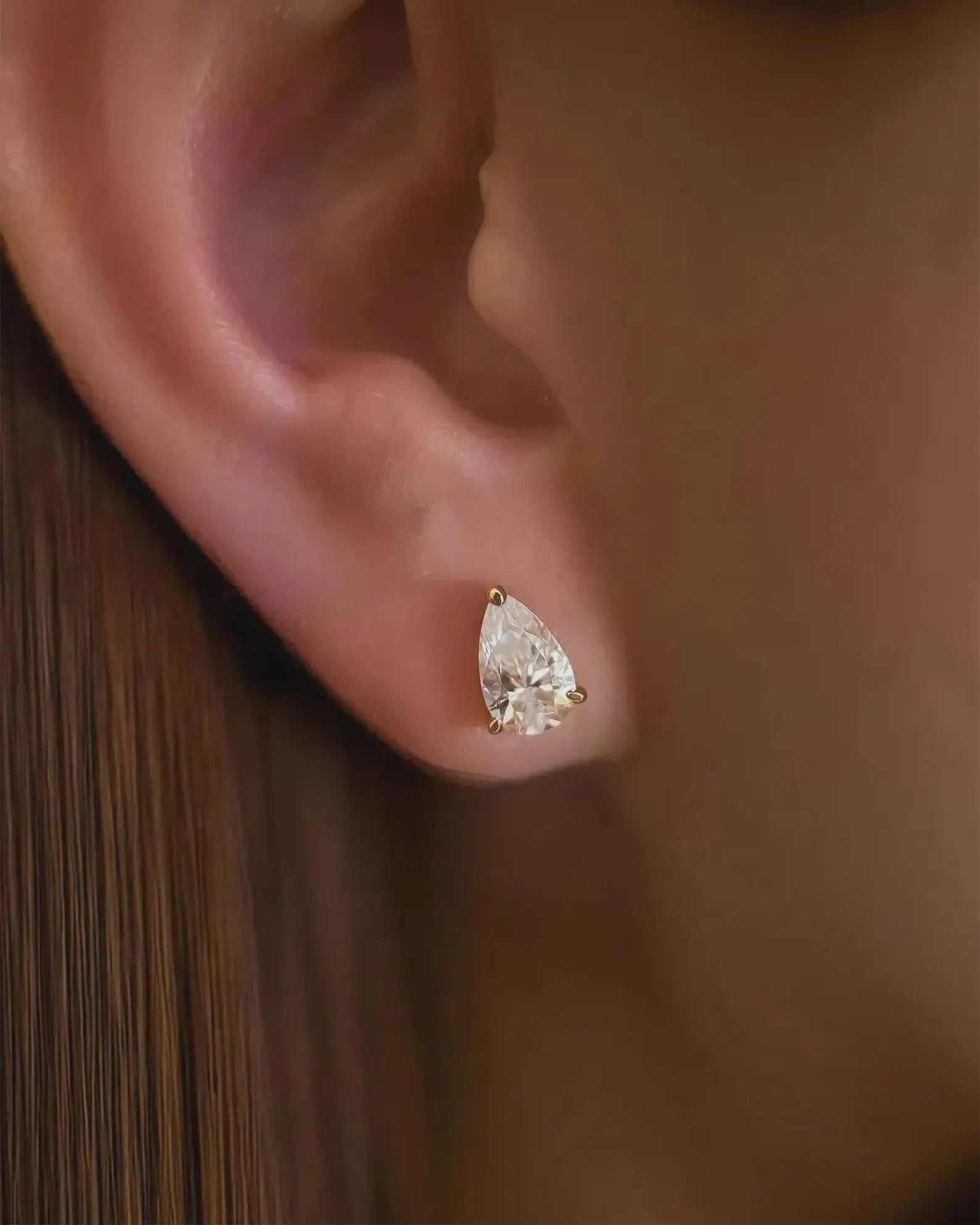 2CT Pear Lab Diamond Stud Earrings 14K Solid Gold, Solitaire Studs