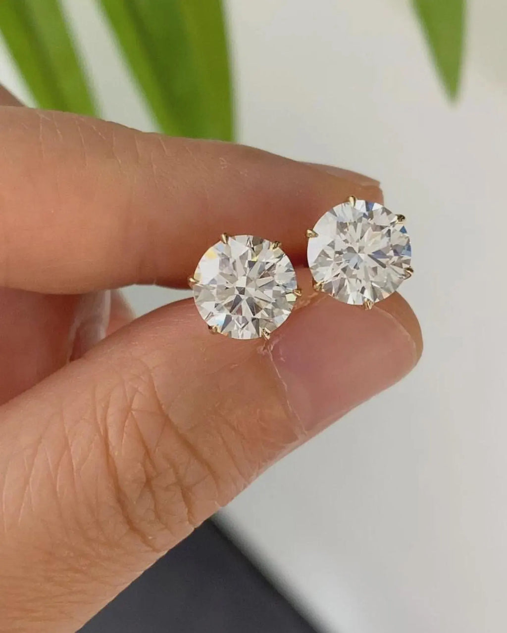 Round IGI Certified Lab Grown Diamond Stud Earrings 14k Gold